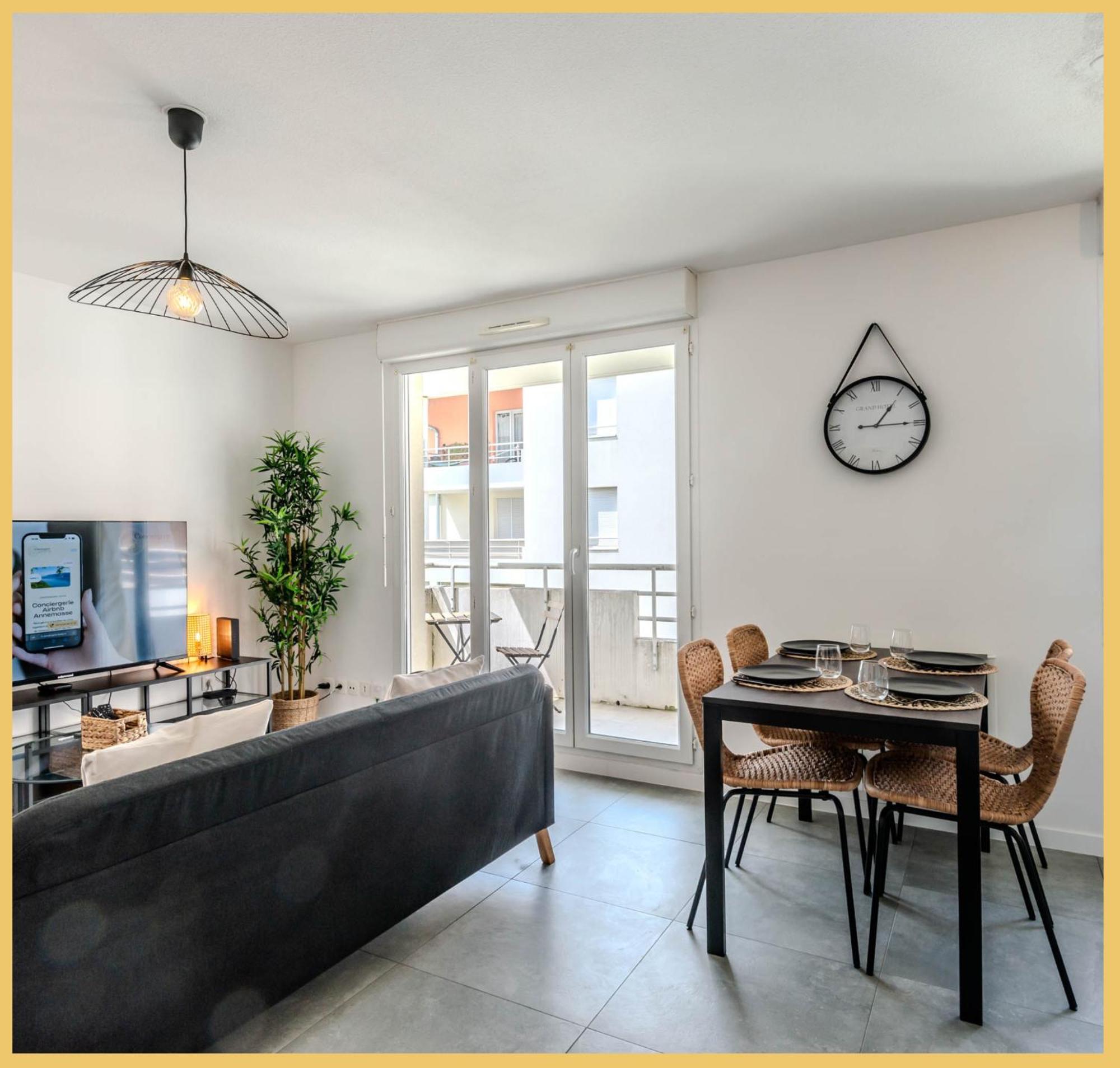 Chez Nico I T3 I Ville La Grand Экстерьер фото