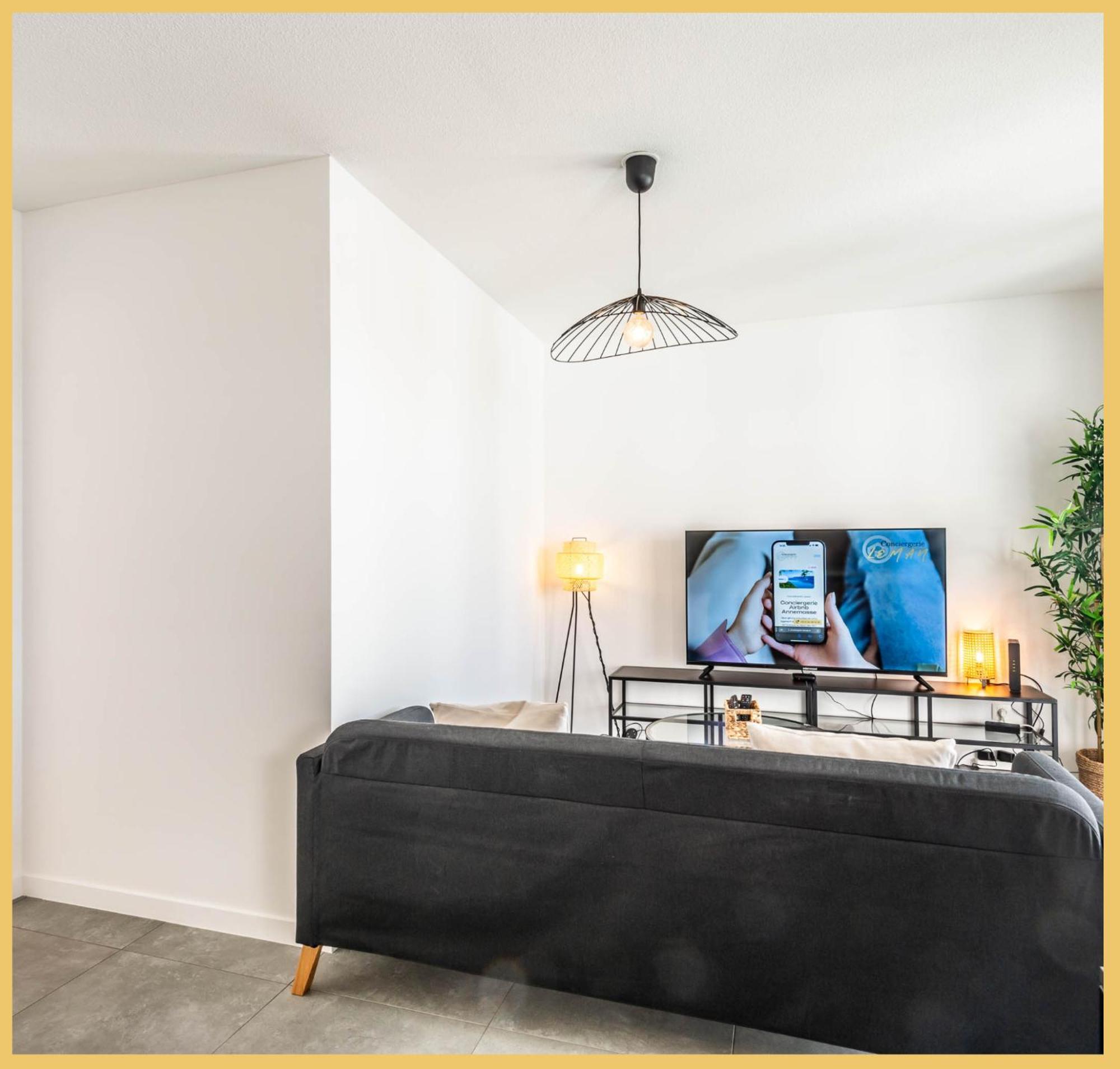 Chez Nico I T3 I Ville La Grand Экстерьер фото